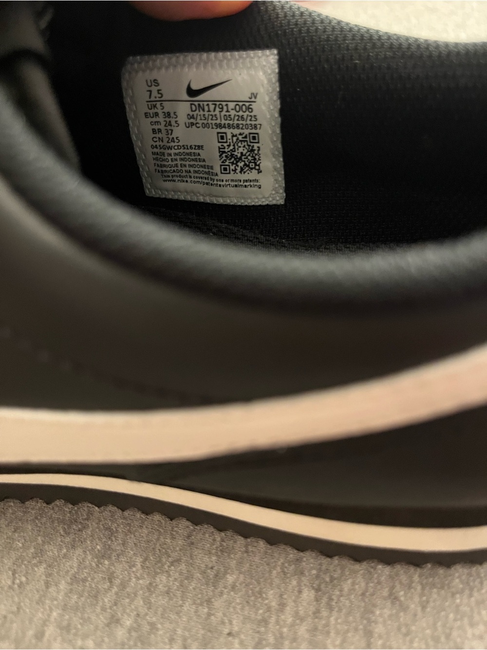 Nike Cortez Black Pale Ivory Sneaker Women's Size 7.5 DN1791-006 - Picture 10 of 11